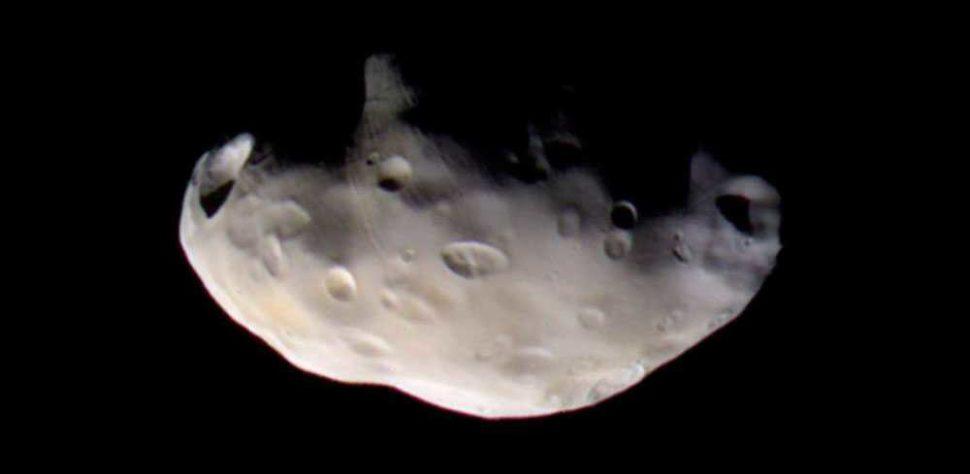 Пандора, спутник, сателлит, луна, Сатурн, планета, НАСА, NASA, Кассини, Cassini, космос, фото